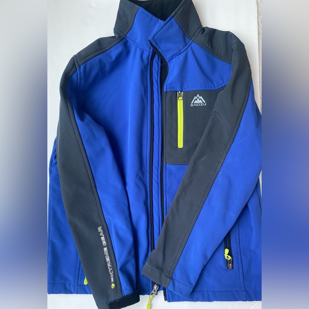 Snozu Softshell Jacket